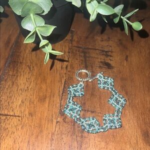 New Elegant Green Artisian Toggle Bracelet